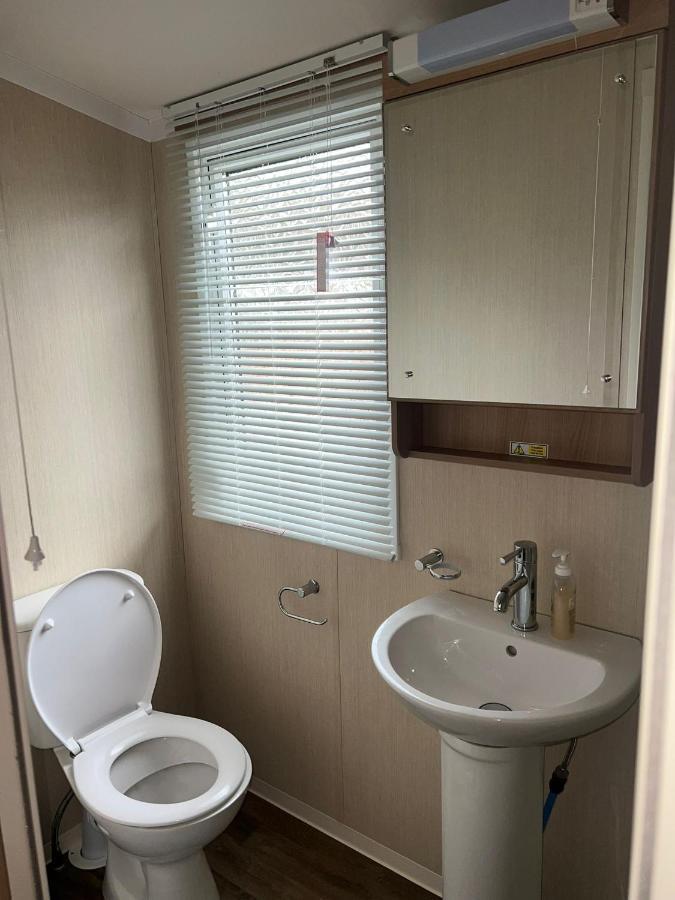 3 Bed Platinum Caravan Presthaven Sands 普利斯坦丁 外观 照片